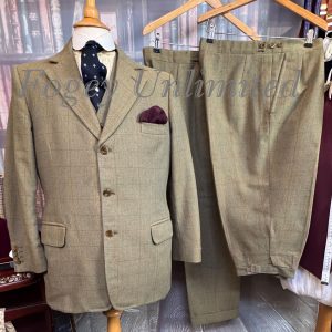 Vintage Bespoke 4 Piece Tweed Suit 41"Chest /36waist. (Ref: ATMcG)