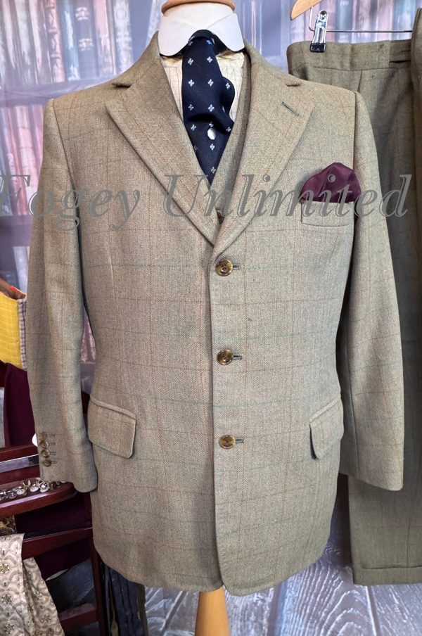 Vintage Bespoke 4 Piece Tweed Suit 41"Chest /36waist. (Ref: ATMcG) - Image 22