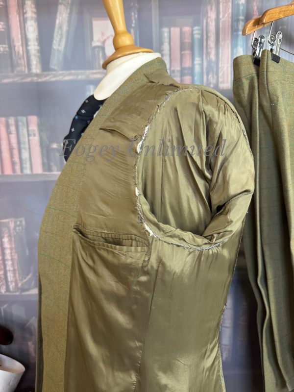 Vintage Bespoke 4 Piece Tweed Suit 41"Chest /36waist. (Ref: ATMcG) - Image 12