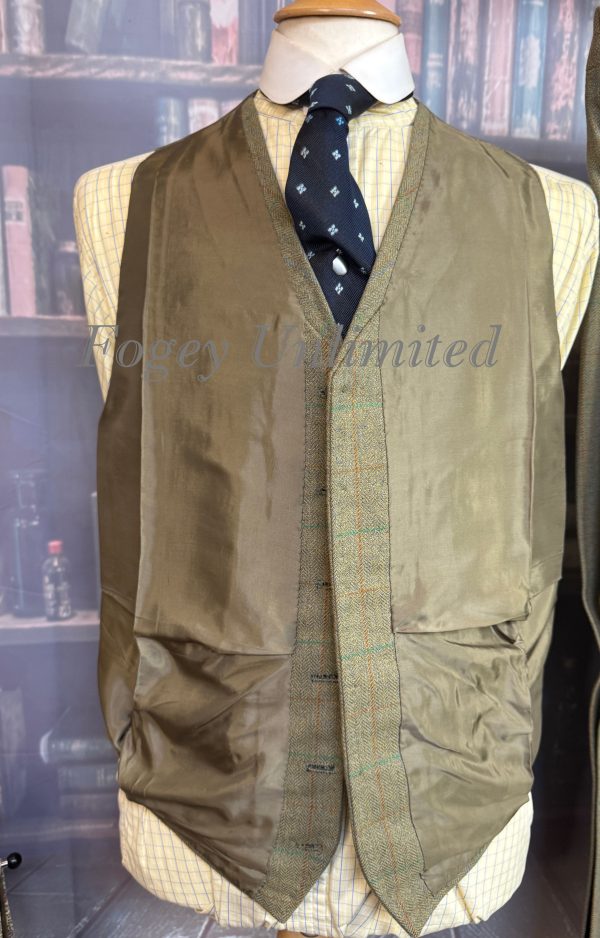 Vintage Bespoke 4 Piece Tweed Suit 41"Chest /36waist. (Ref: ATMcG) - Image 15
