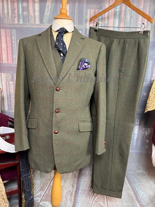 Vintage 1965 Bespoke Super Heavyweight Green Tweed Suit 38chest /34waist. (JCD38)