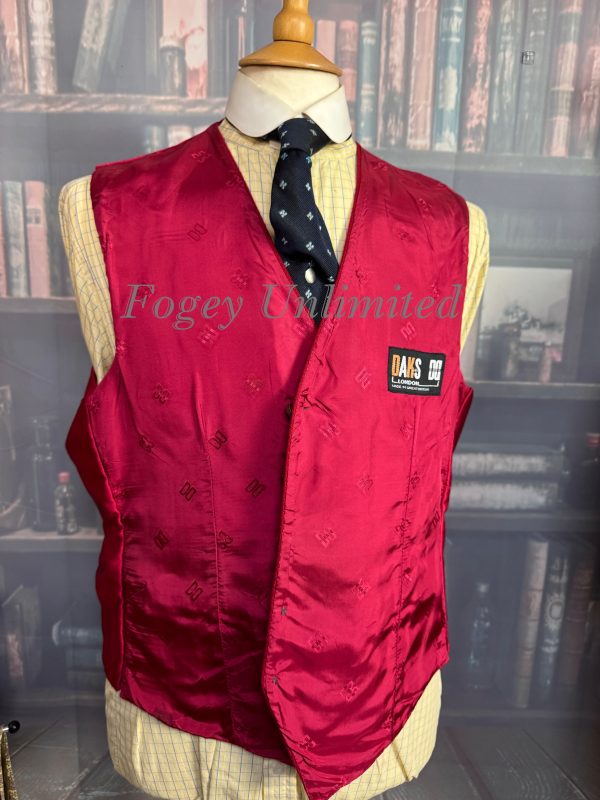 Vintage Daks Dusky Red Doeskin Wool Waistcoat/Vest. Chest  44"/112cm (Ref:DK44a) - Image 6