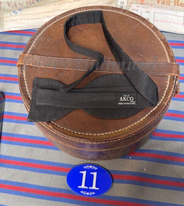 A Vintage Self tie Bow Tie for your Formal Attire (BT11)