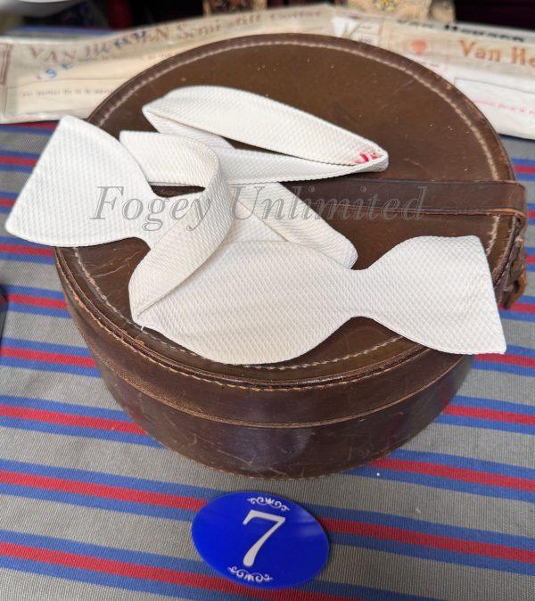 A Vintage Self tie Bow Tie for your Formal Attire (BT7)