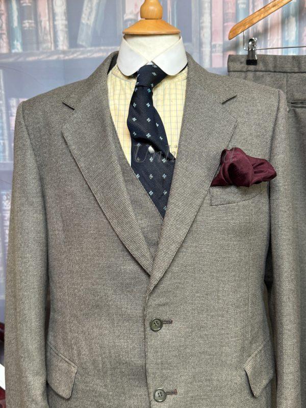 Vintage John Collier 3 Piece Suit 40"Chest /37" waist. (Ref: PKCOL) - Image 11