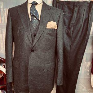 Vintage Bespoke Almost Black 3 Piece Suit 42"Chest /37" waist. (Ref: PKUTD)