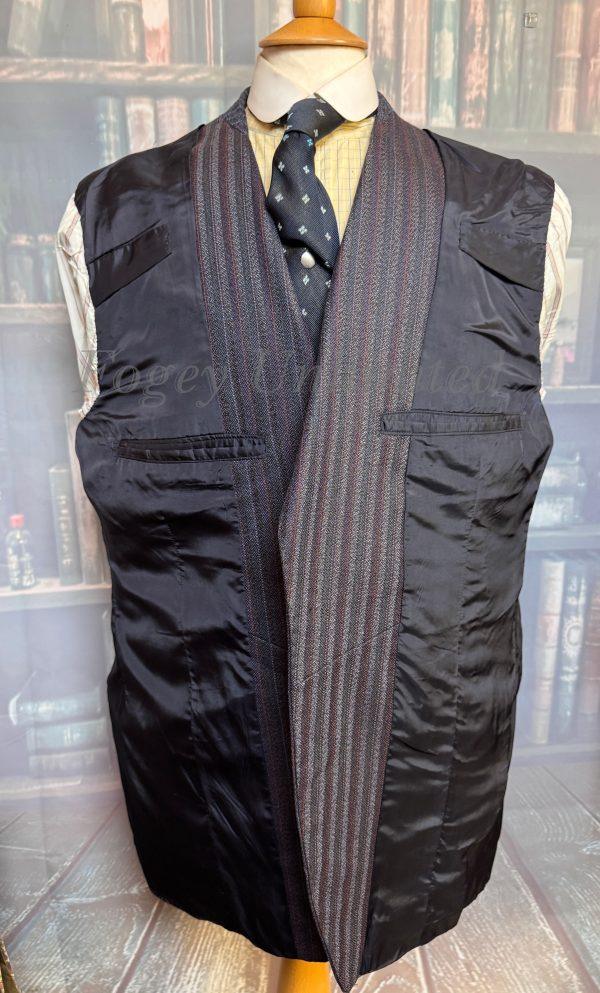 Vintage Bespoke Charles Barrow 1989 3 Piece Suit 40"Chest /37" waist. (Ref: PKBAR) - Image 5