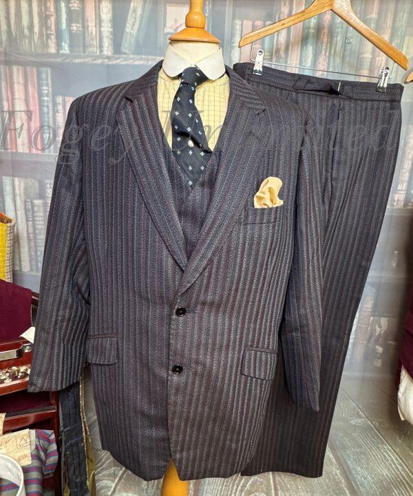 Vintage Bespoke Charles Barrow 1989 3 Piece Suit 40"Chest /37" waist. (Ref: PKBAR) - Image 17