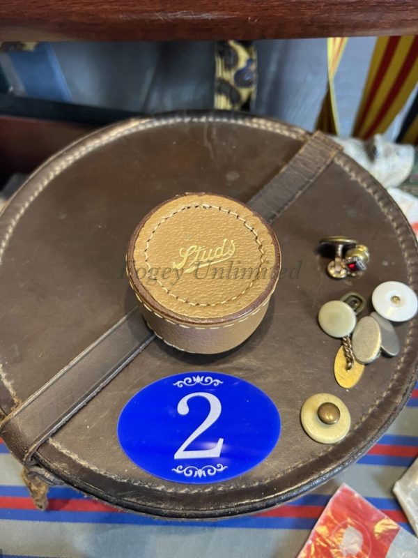 Vintage Leather Stud Box A Storage box for your Collar Studs (Ref:7) - Image 7