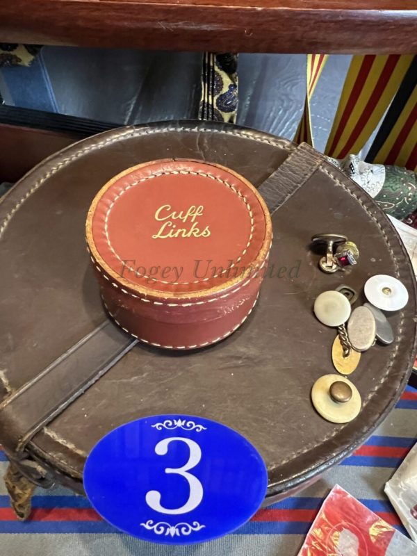 Vintage Leather Stud Box A Storage box for your Collar Studs (Ref:7) - Image 6