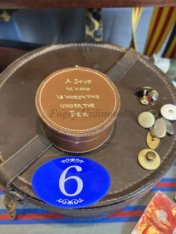 Vintage Leather Stud Box A Storage box for your Collar Studs (Ref:7) - Image 3