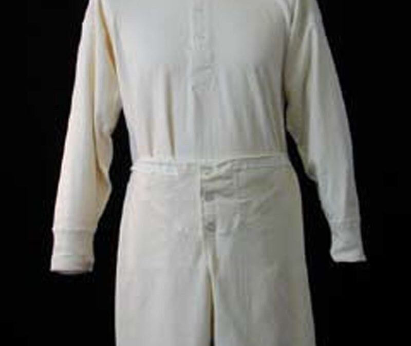 Traditional 3 Button Front Undershirt LONG Sleeve Vintage stock