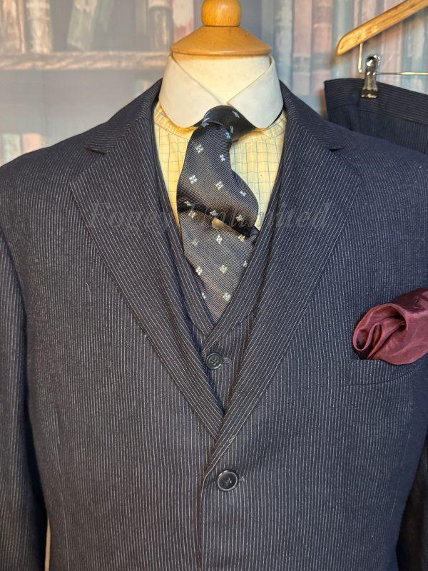 Vintage Bespoke R. Wildeman  1979 3 Piece Suit 42"Chest /40" waist. (Ref: PKWLD79) - Image 4