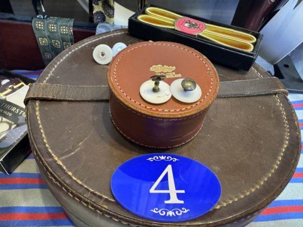 Vintage Front and Back Collar Studs for Collarband Detachable collar Tunic Shirts (One Pair) (Ref:R) - Image 5