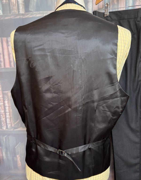 Montcrief Italian wool 3 Piece Suit  44"Chest /38" waist. (Ref: PKMONT) - Image 13