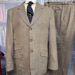 Bespoke Barrington Ayre Tweed 3 Piece Suit 40"Chest /36" waist. (Ref: PKBAR)