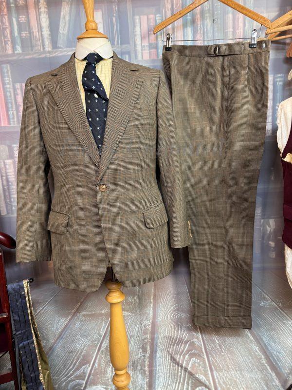 Vintage Bespoke Johns & Pegg 1974 2 Piece Suit 38"Chest /32" waist. (Ref: JP74)