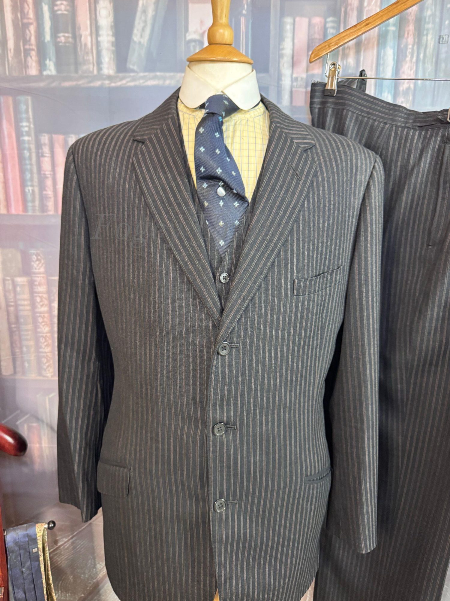 Vintage Bespoke Ruback 3 Piece Suit 1968 41"Chest /38" waist. (Ref: RUB68)