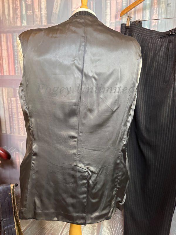 Vintage Bespoke Ruback 3 Piece Suit 1968  41"Chest /38" waist. (Ref: RUB68) - Image 7